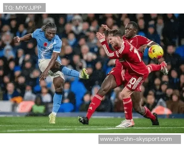 曼联全队提前抵达埃兰路球场备战客战利兹联赛事